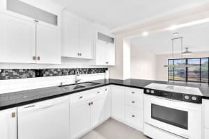 4930 E Sabal Palm Blvd 414, Tamarac, FL 33319 - MLS#F10521082