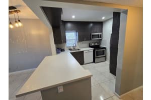 2200 E Hallandale Beach Blvd 101, Hallandale Beach, FL 33009 - MLS#F10521114