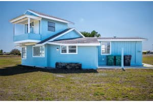 19505 NW 80th Dr, Okeechobee, FL 34972 - MLS#F10521120