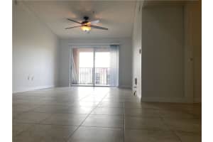 2081 N RENAISSANCE BLVD 304, Miramar, FL 33025 - MLS#F10521135