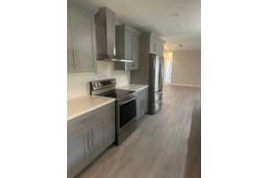 218 S 57th Way, Hollywood