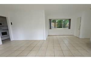 611 Ponce De Leon Dr 1, Fort Lauderdale, FL 33316 - MLS#F10521162