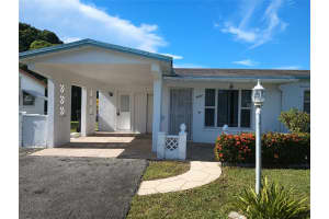 4681 NW 43rd Ct, Lauderdale Lakes, FL 33319 - MLS#F10521166