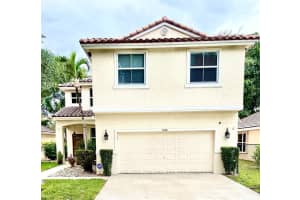 5446 Nw 49th Ct, Coconut Creek