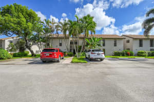 9713 N New River Canal Rd 301, Plantation, FL 33324 - MLS#F10521195