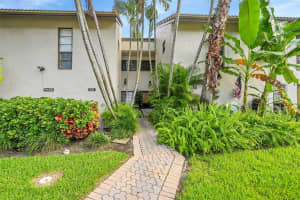 9713 N New River Canal Rd 301, Plantation, FL 33324 - MLS#F10521195