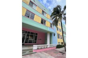 1460 Ocean Dr 506 (406), Miami Beach, FL 33139 Sold 11/17/25