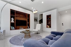 1460 Ocean Dr 506 (406), Miami Beach, FL 33139 Sold 11/17/25