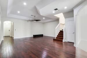 320 NE 7th Ave, Fort Lauderdale, FL 33301 Sold 03/06/26