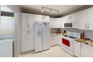 4252 Palm Bay Cir D, West Palm Beach, FL 33406 - MLS#F10521211