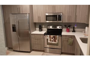 3878 Tree Top Dr, Weston, FL 33332 Sold 12/31/25