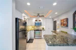 2000 S Ocean Blvd 9 F, Lauderdale By The Sea, FL 33062 - MLS#F10521256
