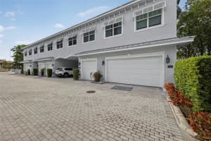 15 NE 20th Ave 15, Pompano Beach, FL 33060 Sold 11/24/25