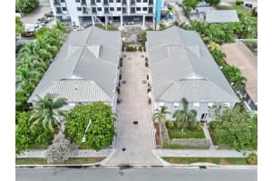 15 NE 20th Ave 15, Pompano Beach, FL 33060 Sold 11/24/25