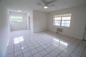 2537 Lincoln Street 16, Hollywood, FL 33020 - MLS#F10521274