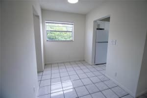 2537 Lincoln Street 16, Hollywood, FL 33020 - MLS#F10521274
