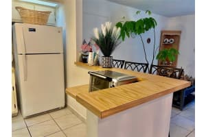 9360 S Belfort Cir, Tamarac, FL 33321 Sold 12/30/25