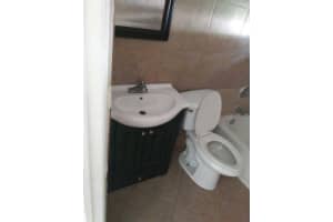 2233 Cody St 2, Hollywood, FL 33020 - MLS#F10521316