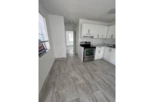 2522 Mckinley St, Hollywood, FL 33020 - MLS#F10521326
