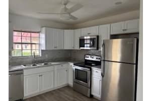 123 Amherst Ln 123, Lake Worth, FL 33467 - MLS#F10521442