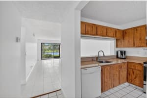 22053 Palms Way 105, Boca Raton, FL 33433 Sold 10/31/25
