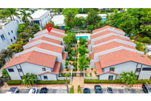 817 SE 12th Ct 4, Fort Lauderdale, FL 33316 - MLS#F10521496