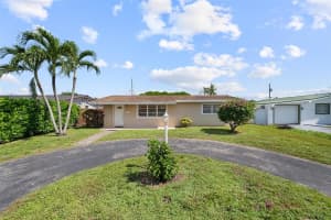 7701 NW 15th Ct, Pembroke Pines, FL 33024 - MLS#F10521511