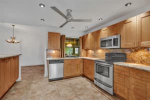 3221 NW 54th Ter, Margate, FL 33063 Sold 10/24/25