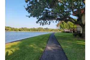 2744 S Carambola Cir S 1919, Coconut Creek, FL 33066 - MLS#F10521539