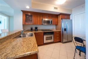401 SW 4th Ave 1102, Fort Lauderdale, FL 33315 - MLS#F10521542