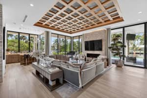 1 Royal Palm Dr, Fort Lauderdale, FL 33301 Sold 09/30/25