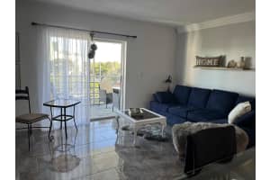 4770 NW 21st St 405, Lauderhill, FL 33313 - MLS#F10521566