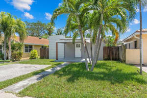 1650 Jackson St, Hollywood, FL 33020 - MLS#F10521591
