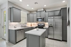 12431 NW 32nd Mnr 1522, Sunrise, FL 33323 - MLS#F10521595