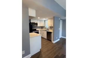 1635 SE Green Acres Cir DD202, Port Saint Lucie, FL 34952 - MLS#F10521605