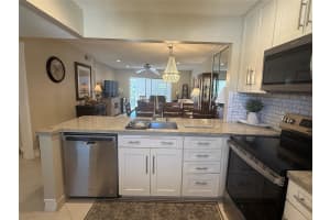 32 Abbey Ln 207, Delray Beach, FL 33446 - MLS#F10521619