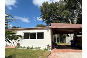 815 SW 9th Ave, Fort Lauderdale, FL 33315 - MLS#F10521628