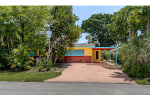2048 SW 28th Terrace, Fort Lauderdale, FL 33312 - MLS#F10522673