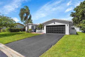 2542 NW 121st Dr, Coral Springs, FL 33065 Sold 09/30/25