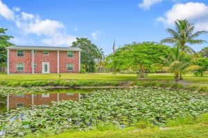1201 N Old Hiatus Rd, Plantation