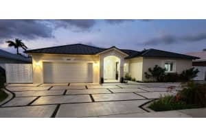 8885 175th Street, Hialeah, FL 33018 - MLS#F10522709