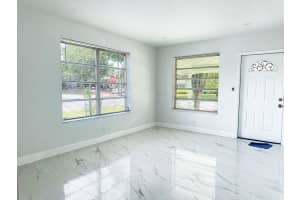 425 SW 18th Ave, Fort Lauderdale, FL 33312 - MLS#F10522712