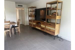 8105 61st Street, Tamarac, FL 33321 - MLS#F10522733