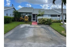 4210 Lucerne Villas Lane, Lake Worth, FL 33467 - MLS#F10522741