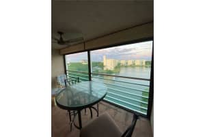 101 SE 3rd Ave 503, Dania Beach, FL 33004 Sold 10/01/25
