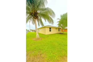 1101 SW AVE J, Belle Glade, FL 33430 Sold 10/17/25