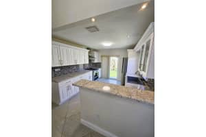 530 Radford Ter, Davie, FL 33325 - MLS#F10522758