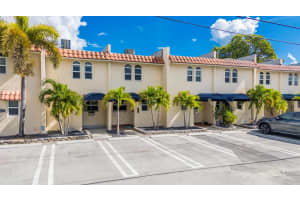 1839 SE 4th St 1839, Pompano Beach, FL 33060 - MLS#F10522805