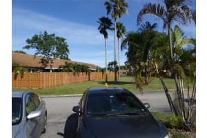 6740 NW 189th Ter, Hialeah, FL 33015 - MLS#F10522810