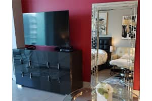 1080 Brickell Ave 2105, Miami, FL 33131 - MLS#F10522835